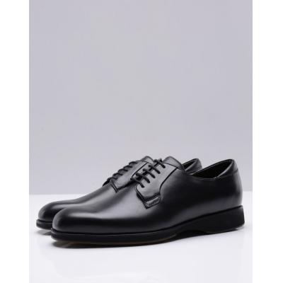 Black business shoes